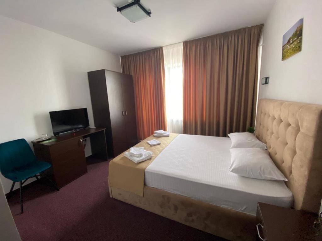 Hotel Prestige House Tulcea Exterior foto